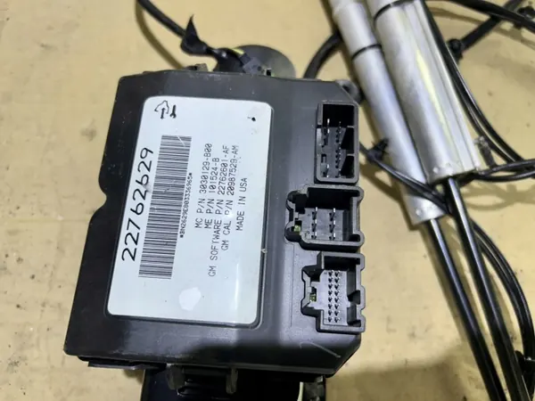 Dakactuatorpomp OEM 22762629 voor Chevrolet Camaro SS image 3