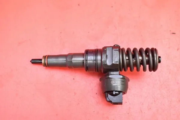 Pompe à injection OEM 0414720312 pour VW Passat B6 image 2