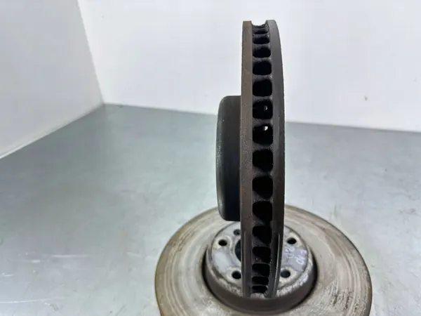 Conjunto de Disco de Freio Dianteiro BMW 5 F10 F11 3.0D 34116898729 image 3