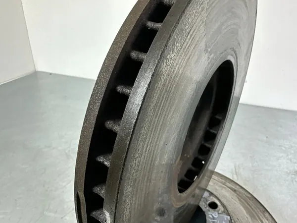 Conjunto de Disco de Freio Dianteiro BMW 5 F10 F11 3.0D 34116898729 image 5