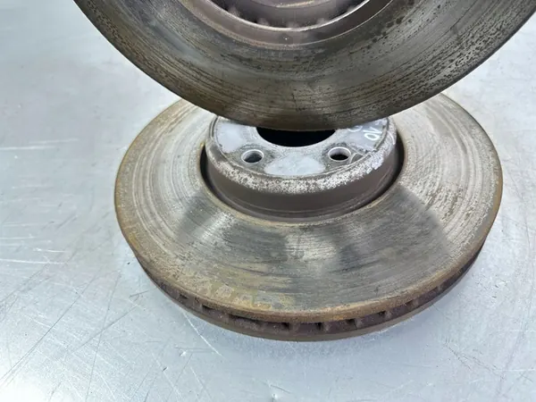 Conjunto de Disco de Freio Dianteiro BMW 5 F10 F11 3.0D 34116898729 image 8