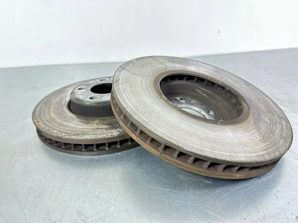 Conjunto de Disco de Freio Dianteiro BMW 5 F10 F11 3.0D 34116898729 image 9