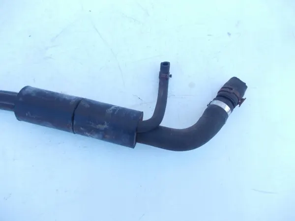 Tuyau de Remplissage AdBlue OEM 172B04825R Renault Master III image 4