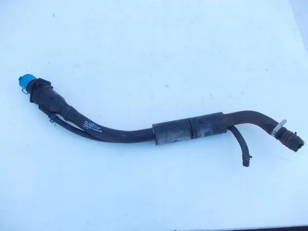 Tuyau de Remplissage AdBlue OEM 172B04825R Renault Master III image 7