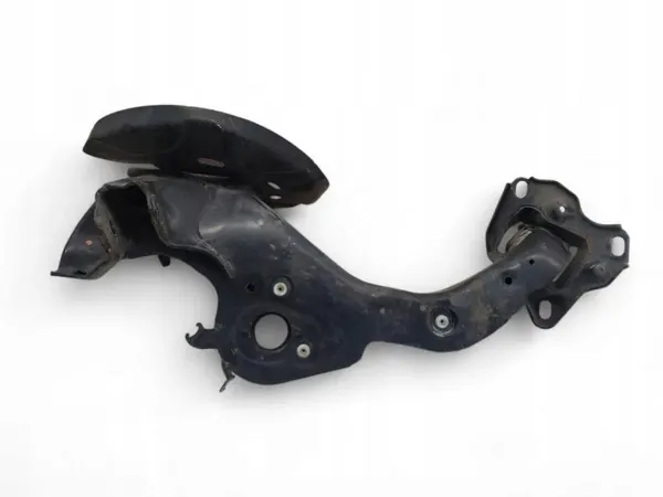 OEM 6851580 Taka-Oikea Pyörännavat BMW 2 Gran Tourer image 5