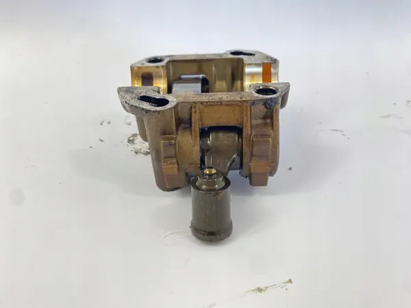 OEM 1020510110 Venttiiliviput Mercedes W124 2.3 image 9
