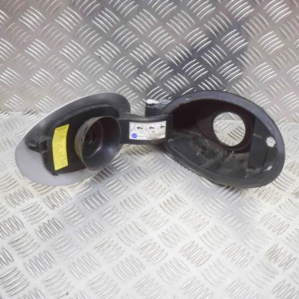 Trappe de réservoir OEM 22725 pour Maserati Quattroporte VI image 5