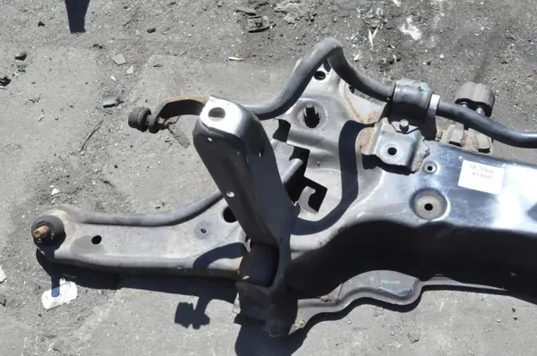 Suzuki OE voorophanging link OEM 382066 image 4