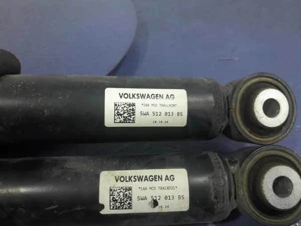 OEM 5WA512013BS Taka-iskunvaimentimet Skoda Octavialle image 4