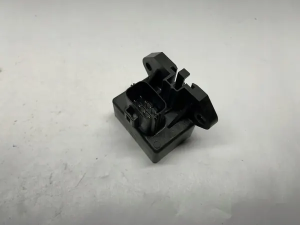 Ford Mustang VI Polttoainepumpun Moduuli OEM M1PA9D370BD image 8