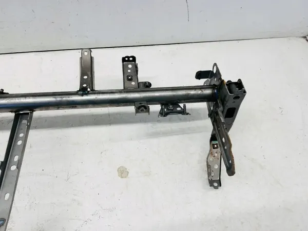 Poutre de console OYT24741 pour Toyota Corolla image 3