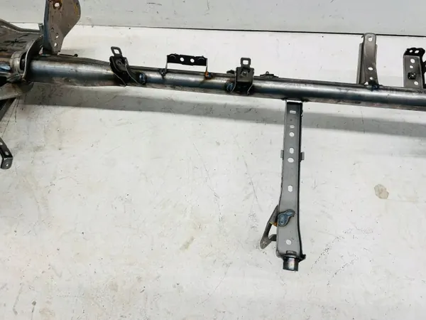 Poutre de console OYT24741 pour Toyota Corolla image 4