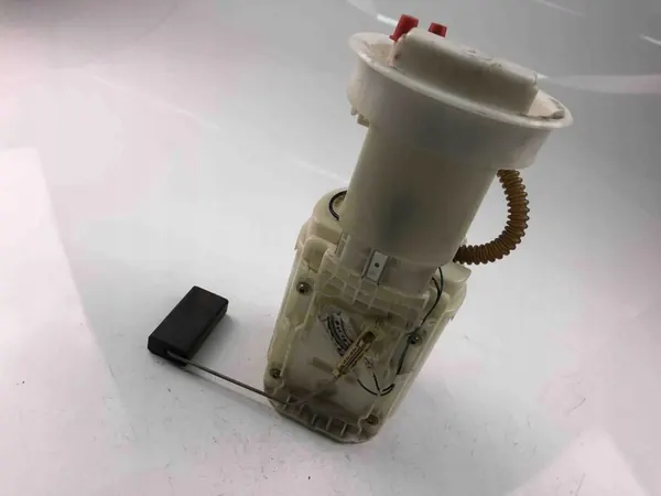 Brandstofpomp VW Sharan 7M3919051 image 4