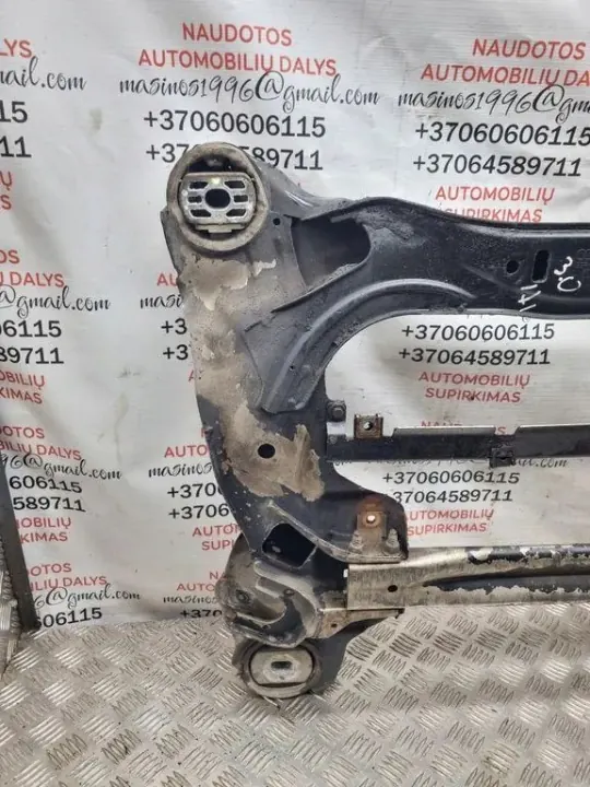 Kehto Audi A8 D3 3.0 TDI OEM 4E0399313D image 4