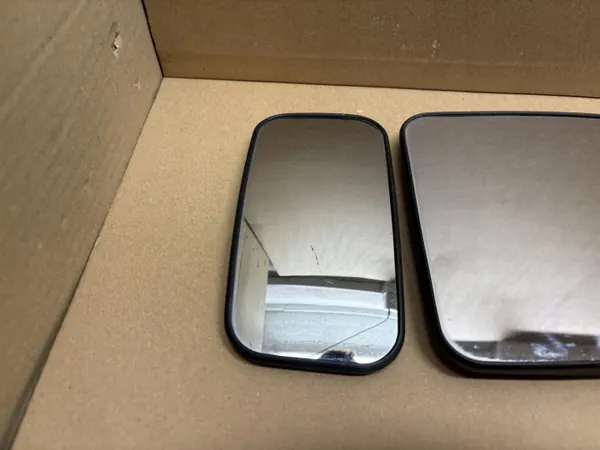 Mercedes Sprinter W906 spiegelglas rechts OEM 151039012 image 3