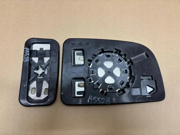 Mercedes Sprinter W906 spiegelglas rechts OEM 151039012 image 4