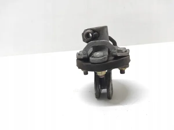 Joint de colonne de direction OEM RTX82743 Nissan Armada image 4