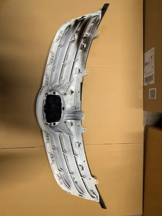 Toyota Avensis T27 2012-2015 Hefrooster OEM 080303 image 4