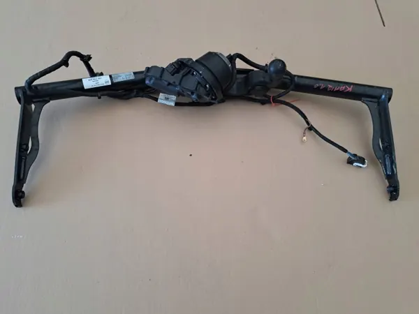 Skoda Kamiq Trekhaak OEM 658803881 - Achter Gebruikt image 5