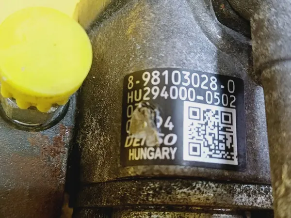 Brandstofpomp Opel Astra III H 1.7 CDTI 8-98103028-0 image 4