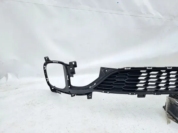Grille de Pare-Chocs Avant Kia Carens IV 2013-2016 OEM image 2