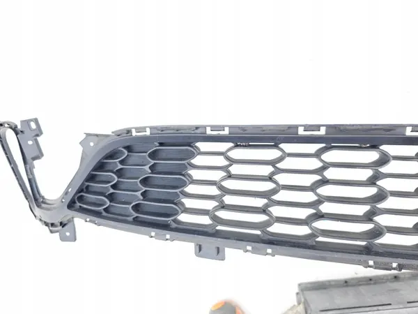 Grille de Pare-Chocs Avant Kia Carens IV 2013-2016 OEM image 8