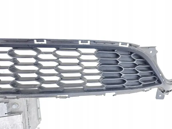 Grille de Pare-Chocs Avant Kia Carens IV 2013-2016 OEM image 9