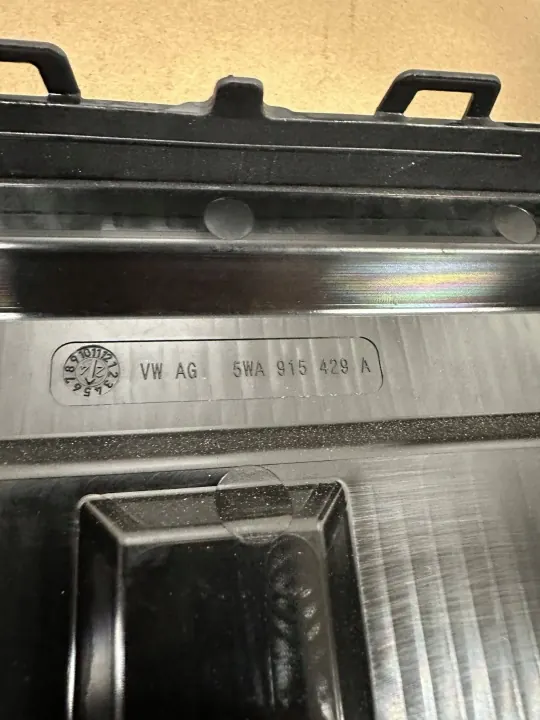 OEM 5WA915429A Akun kansi VW-malleille image 3