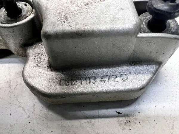 Tapa de válvulas derecha OEM 06E103472Q Audi 3.0 TFSI image 6