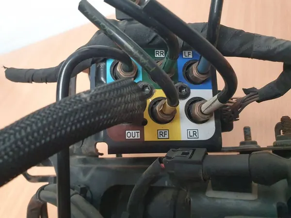 Fjädringskompressor 21193Z Jeep Chrysler image 8