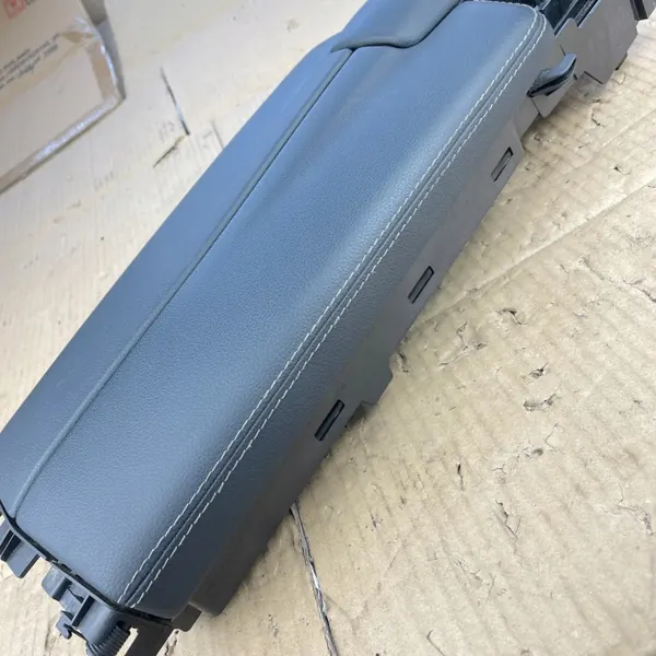 Middenarmsteun leer OEM 2125409010 Mercedes W212 image 6