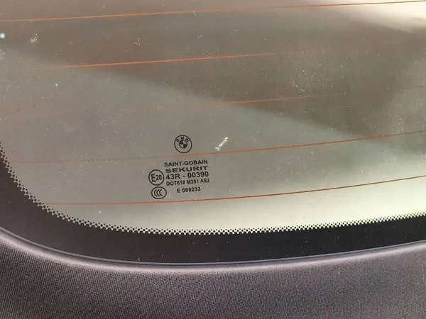 BMW Z4 G29 Taittokatto OEM 7452485 Musta image 3