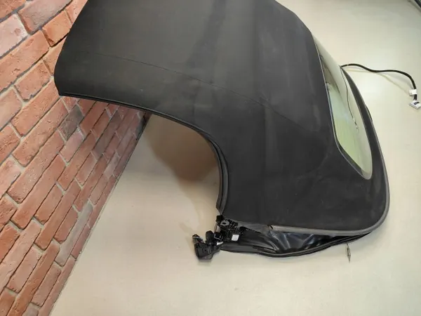 BMW Z4 G29 Taittokatto OEM 7452485 Musta image 8