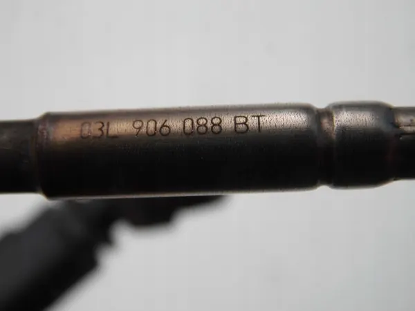 Sensor de Temperatura de Escape Audi A4 A5 Q5 2.0TDI OEM image 3
