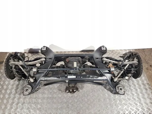 2017 Mercedes-Benz C W205 Bakaxel A2043501314 image 9