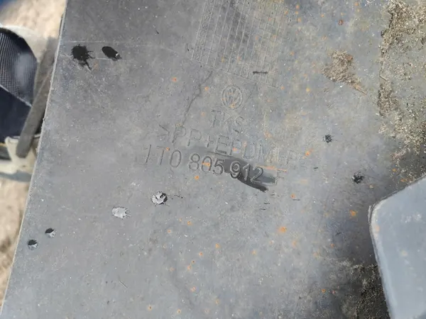 VOLKSWAGEN CADDY Right Front Wheel Arch 1T0805912F image 9