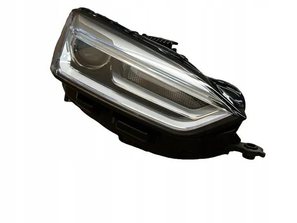 AUDI A5 8W Faro Derecho Bi Xenón image 3