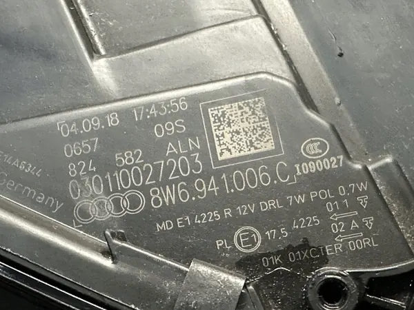 AUDI A5 8W Faro Derecho Bi Xenón image 6