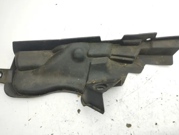 Tesla Model 3 2022 Satz Gurtabdeckung vorne OEM 164807300A image 6