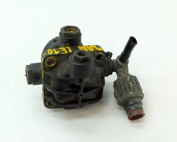 MAN Relaiventtiili OEM 11 L2000 M2000 Kuorma-autoille image 4