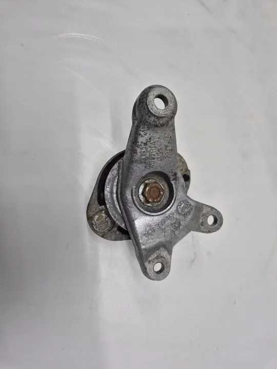 Vaihteiston tuki A4 B6 B7 8E0399115K image 5