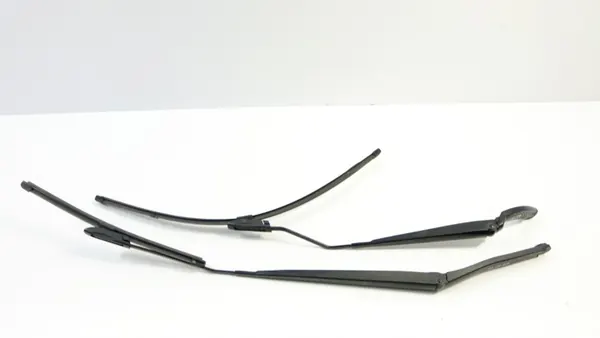 OEM RENAULT CLIO IV Voorruitenwisserarmen compleet image 2