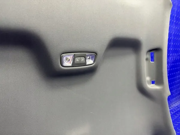 Audi A3 8Y Toit Panorama Plafonnier OEM 8Y5867505D image 8
