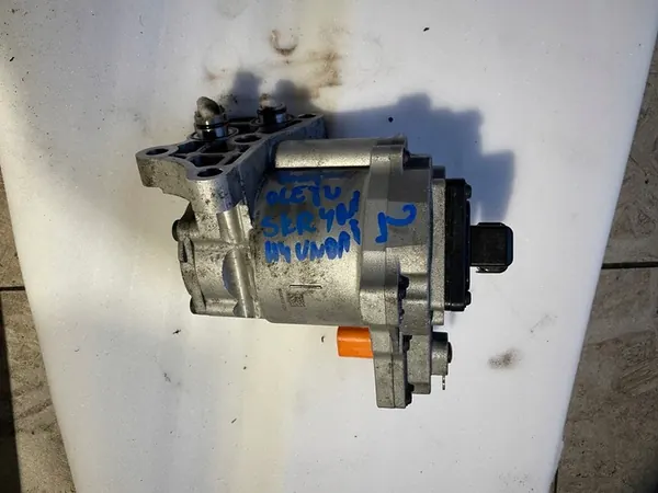 Pompe à huile HYUNDAI TUCSON IV 1.6 T-GDI image 1