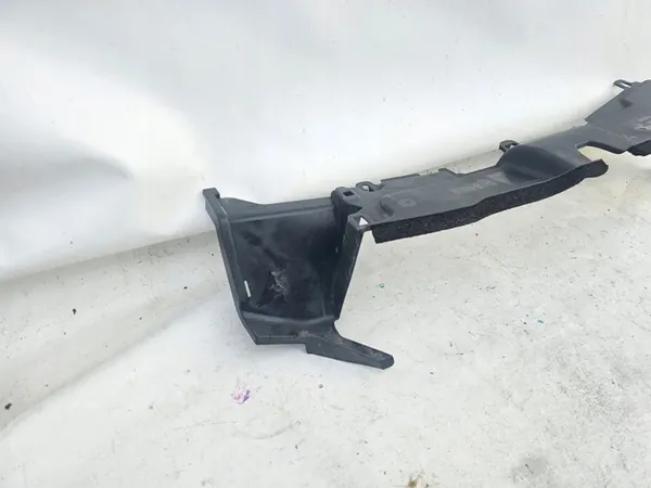 Capa do cinto dianteiro Toyota Yaris IV 20 -> OEM 16681-K0021 image 3