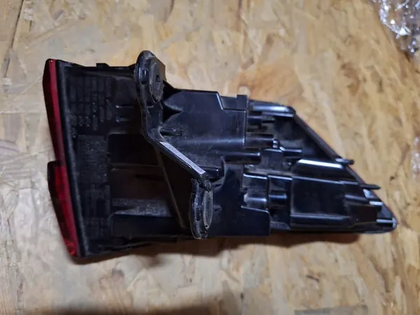 Luz Trasera Derecha Audi A4 8W9 image 6