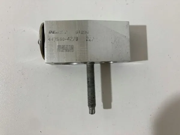 Ilmastointilaajennusventtiili OEM 22793451 Camaro VI 16+ image 2