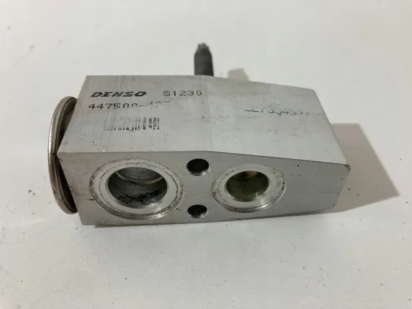 Ilmastointilaajennusventtiili OEM 22793451 Camaro VI 16+ image 4