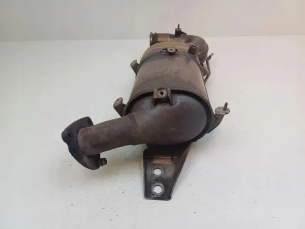 Opel Insignia Katalysaattori OEM 55574666 käytetty image 3