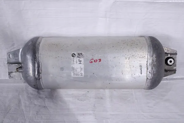 Réservoir de suspension pneumatique BMW X5 G05 X6 G06 X7 G07 6878492 image 2
